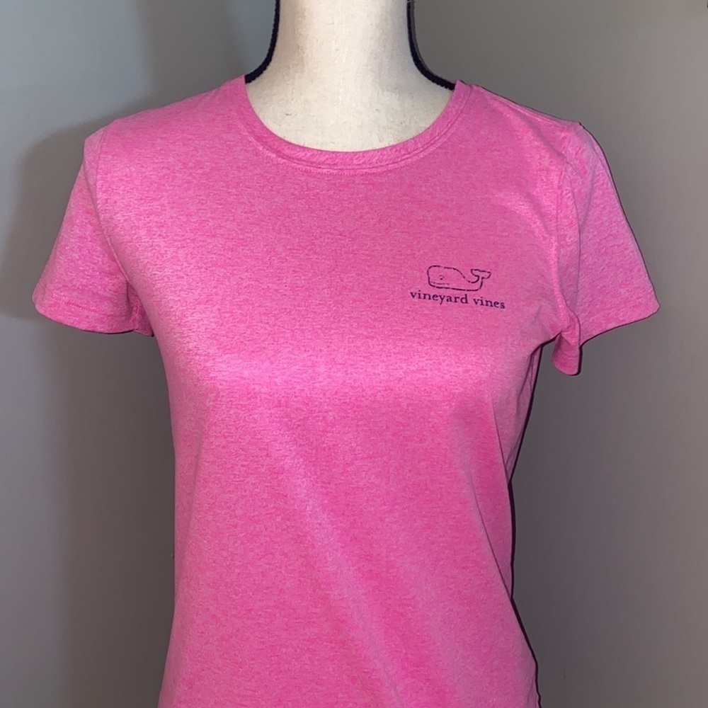Vineyard Vines T-shirt